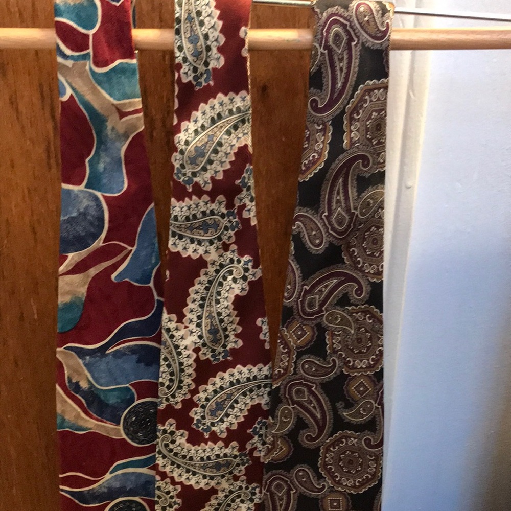 Harve Benard silk neckties / 3 count